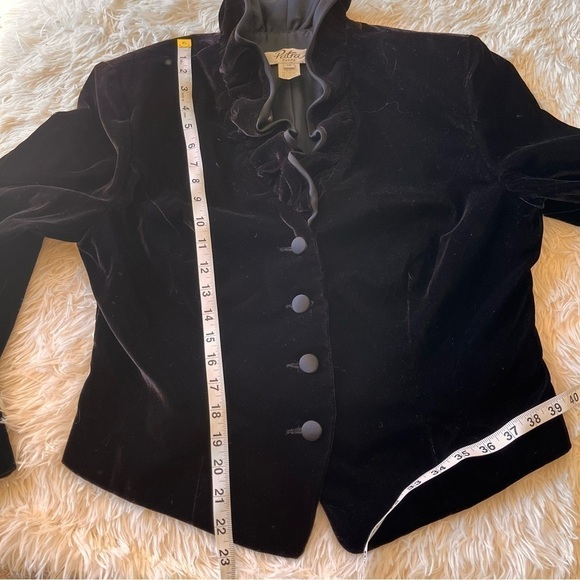 Patra Jackets & Blazers - Vintage Patra Black Velvet Satin Ruffle Jacket Women's 14P Long Sleeve Coat